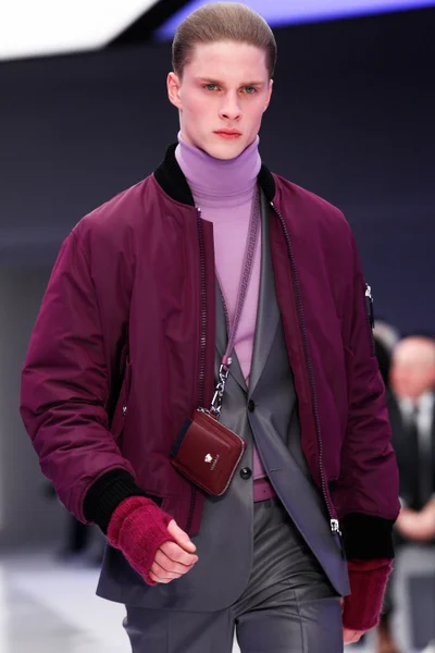 Look 107
